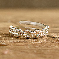 Sterling silver wrap ring, 'Daisies' - 925 Sterling Silver Floral Wrap Ring Handmade in Costa Rica
