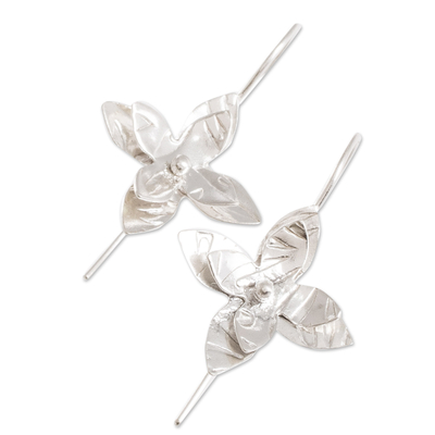 Tropfenohrringe aus Sterlingsilber - Handgefertigte florale Ohrhänger aus Sterlingsilber aus Costa Rica