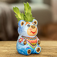 Mini maceta de cerámica, 'Oso herbáceo' - Mini maceta de cerámica con forma de oso pintada a mano de Guatemala