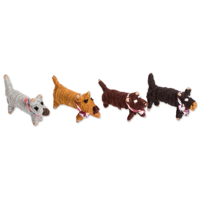 Muñecos de perro decorativos de algodón, (juego de 4) - Juego de 4 muñecos de perro decorativos de algodón hechos a mano guatemaltecos
