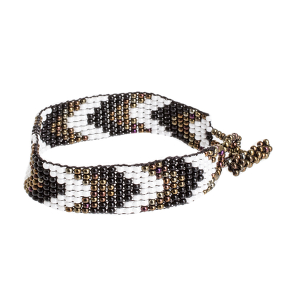 Perlenarmband - Armband aus Perlen mit Chevron-Motiv