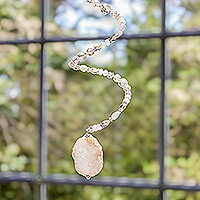 Atrapasueños de cuarzo y cristal, 'Espiral Preciosa' - Atrapasoles en espiral de cuarzo y cristal elaborado en Guatemala