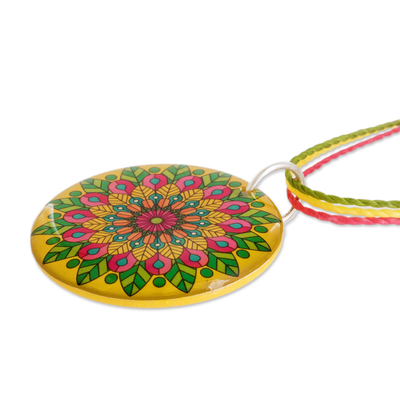 Halskette mit Anhänger aus Harz - Handgefertigte Halskette mit Mandala-Anhänger aus Kunstharz mit bunten Farben