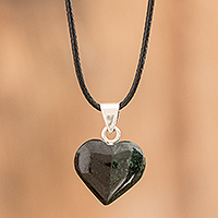 Jade pendant necklace, 'Heart Attraction'
