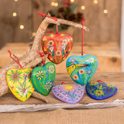 Ceramic ornaments, 'Hearts of Nature' (set of 6) - Set of 6 Hand-Painted Ceramic Ornaments with Cotton Bag