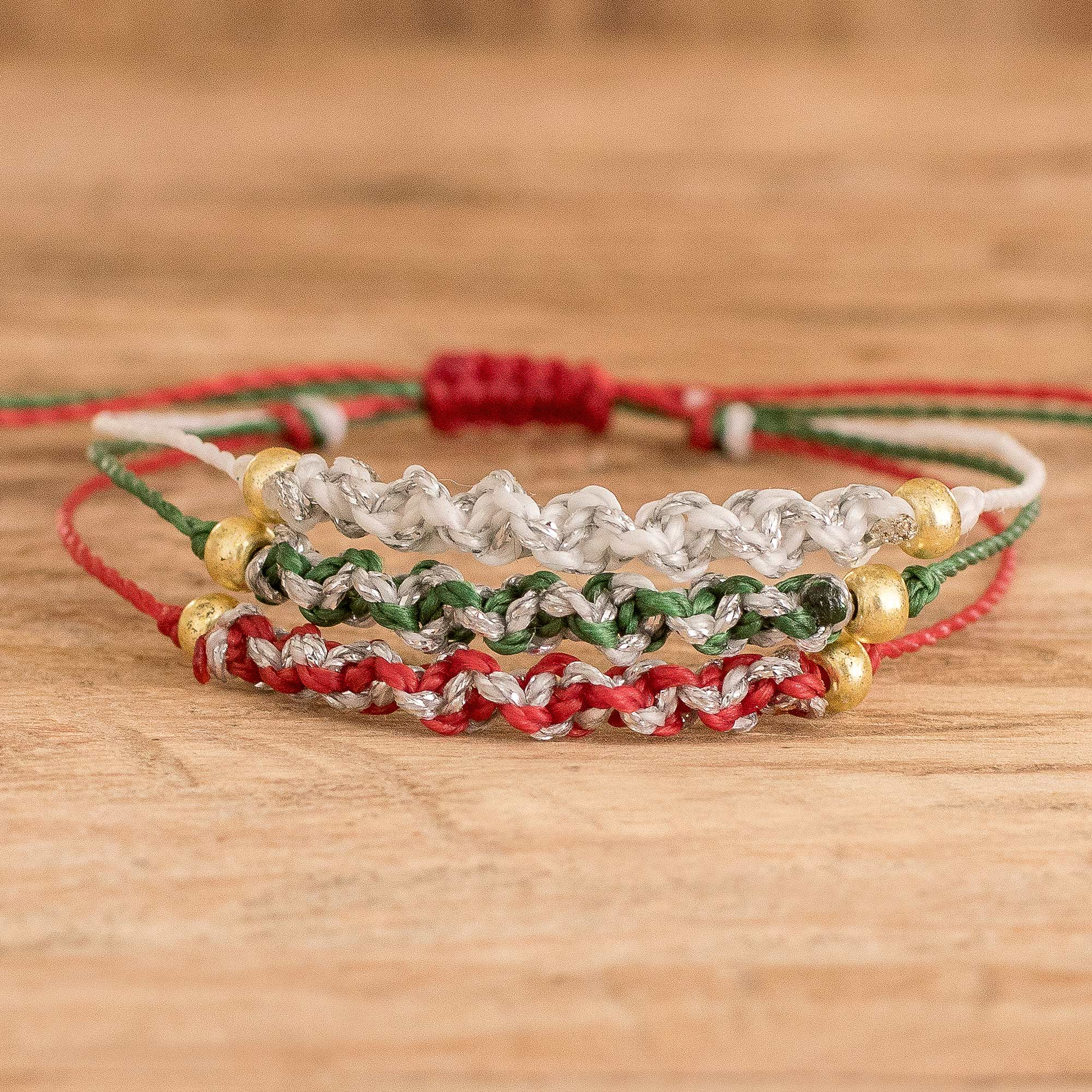 Micro Macramé Bead Bracelet, Fri. Oct. 20 - Ben Franklin Crafts and
