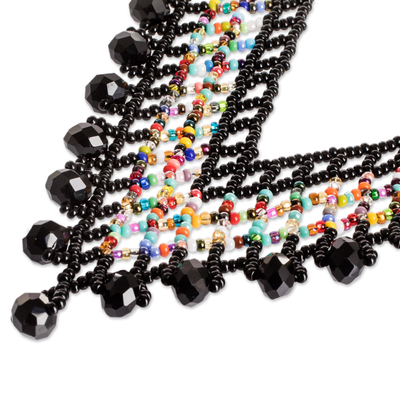 Wasserfall-Halskette aus Kristall- und Glasperlen - Handgefertigte Wasserfall-Halskette mit schwarzen Kristall- und Glasperlen