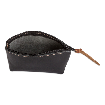 Leather coin purse, 'Night Treasure' - Handcrafted Black Leather Coin Purse with Zipper Closure