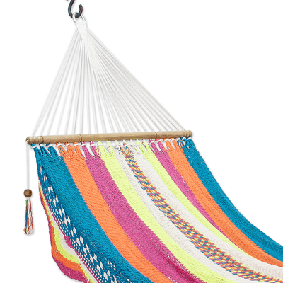 Cotton rope hammock, 'Tropical Dreams' (single) - Handcrafted Cotton Rope Hammock in Colorful Hues (Single)