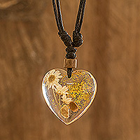 Resin pendant necklace, 'Splendid Heart' - Heart-Shaped Resin Pendant Necklace with Floral Motif