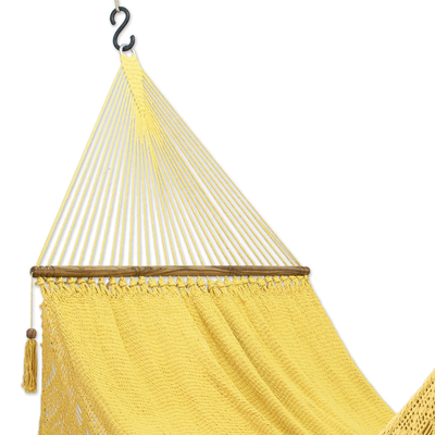 Cotton rope hammock, 'Sunny Calm' (single) - Handcrafted Yellow Cotton Rope Hammock with Fringes (Single)