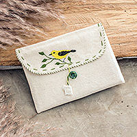 Cartera de algodón, 'Sunny Feathers' - Cartera de algodón bordada artesanalmente con un pájaro amarillo