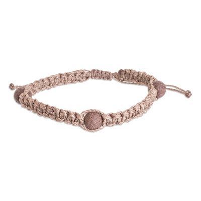 Makramee-Armband mit Perlen, 'Earth Powers' - Handgefertigtes braunes Makramee-Perlenarmband mit vulkanischen Steinen