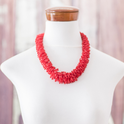 Statement-Halskette mit Perlen - Rote Perlen-Statement-Halskette, handgefertigt in Guatemala