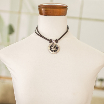 Collar colgante de níquel - Collar con colgante de níquel con temática de astrología maya con signo Kan