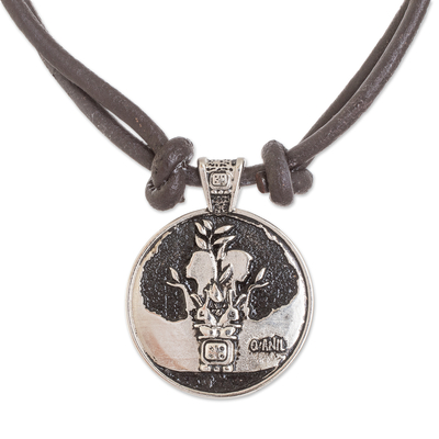 Halskette mit Anhänger aus Nickel - Maya-Astrologie-Anhänger-Halskette mit Q'anil-Zeichen