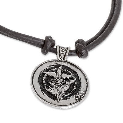 Collar colgante de níquel - Collar con colgante temático de astrología maya con signo de Tijax