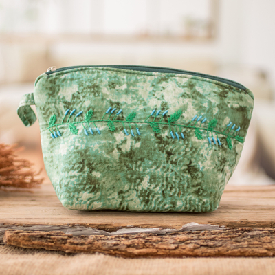 Embroidered cotton cosmetic bag, 'Forest Scenes' - Embroidered Leafy Green Cotton Cosmetic Bag with Zipper