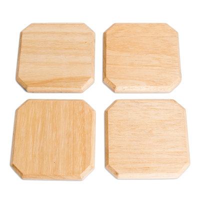Posavasos de madera, (juego de 4) - Juego de 4 posavasos de madera de Palo Blanco geométricos tallados a mano
