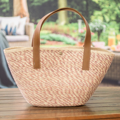 Natural fiber shoulder bag, 'Las Flores Beach' - Handcrafted Beige and Pink Natural Fiber Shoulder Bag