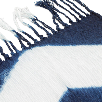 Bufanda de algodón - Bufanda de algodón con flecos en color índigo y blanco con temática de rombos