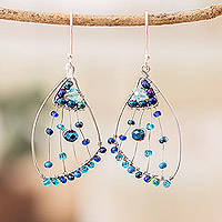 Perlenohrringe, „Blue Wings of Freedom“ – Ohrringe mit blauen Kristall- und Glasperlen und Schmetterlingsflügeln