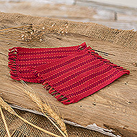 Posavasos de algodón, 'Frutas Rojas' (par) - Par de posavasos de algodón rojo cardenal a rayas tejidas a mano