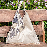 Einkaufstasche aus Baumwolle, „Natural Lines“ – Handgefertigte, umweltfreundliche Einkaufstasche aus elfenbeinfarbener und azurblauer Baumwolle