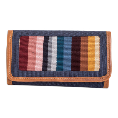 Geldbörse aus Baumwolle mit Lederakzent - Handgewebte Geldbörse aus Baumwolle mit Lederbesatz und bunten Streifen