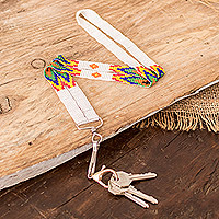 Perlenbesetzter Schlüsselband-Schlüsselanhängerhalter, „Handlich und traditionell“ – Guatemaltekischer handbestickter Schlüsselband-Schlüsselanhängerhalter in Weiß