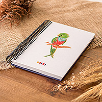 Diario en papel, 'El Quetzal Impresionante' - Diario de papel inspirador con temática de pájaros Quetzal
