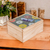 Caja de té de madera - Caja de té de madera de pino con mosaico floral hecha a mano en blanco