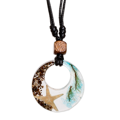 Macrame jewelry set, 'Oceanic Star' - Set of Resin Starfish Pendant Necklace and Macrame Bracelet