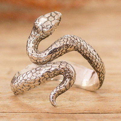Anillo envolvente de plata de ley, 'Serpentine Elegance' - Anillo envolvente ajustable de plata de ley con forma de serpiente pulida