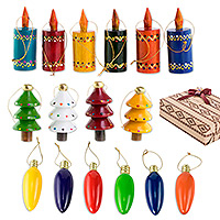 Kuratiertes Geschenkset „Holy Jolly Christmas“ – kuratiertes Geschenkset mit handbemalten weihnachtlichen Ornamenten