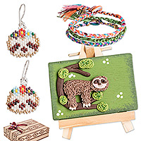 Set de regalo curado, 'Sloths & Smiles' - Set de regalo curado hecho a mano con temática de perezosos tropicales