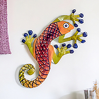 Steel wall art, 'Smiling Lizard' - Hand-Painted Smiling Lizard Steel Wall Art from El Salvador