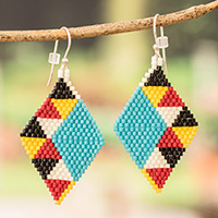 Ohrhänger mit Glasperlen, „Geometrisches Fest“ – handgefertigte, farbenfrohe, geometrische Ohrhänger mit Glasperlen