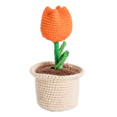 Detalle decorativo de algodón tejido a crochet. - Tulipán naranja de algodón de ganchillo con acento decorativo de jardinera