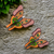 Holzwandkunst, „Sylvan Flutter“ (2er-Set) – Set mit 2 bemalten grünen und braunen Schmetterlings-Holzwandkunstwerken