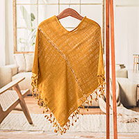 Poncho de algodón, 'Golden Flair' - Poncho de algodón amarillo tejido a mano con borlas de Guatemala