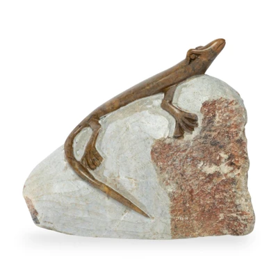 Serpentine stone sculpture, 'Sunbathing Lizard' - Handcrafted Serpentine Stone Lizard Sculpture from Africa