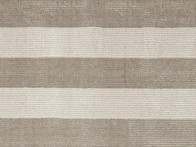 Handgewebter Teppich aus Wollmischung in Taupe/Elfenbein mit Streifen