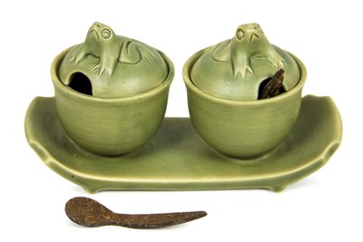 Ceramic condiment set, 'Coriander Frogs' - Green Ceramic Condiment Set with Self-Tray and Spoons