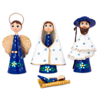 Papier mache nativity scene, 'Awestruck Nativity' - Hand-Painted Papier Mache Nativity Scene from Mexico