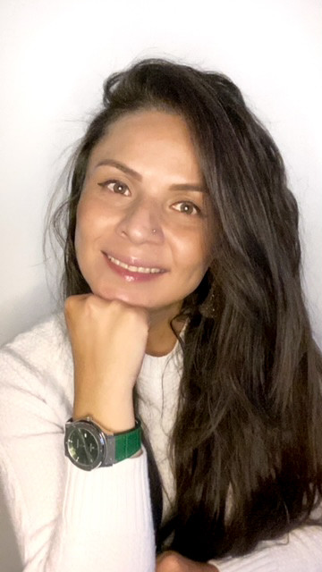 Lorette Menjura