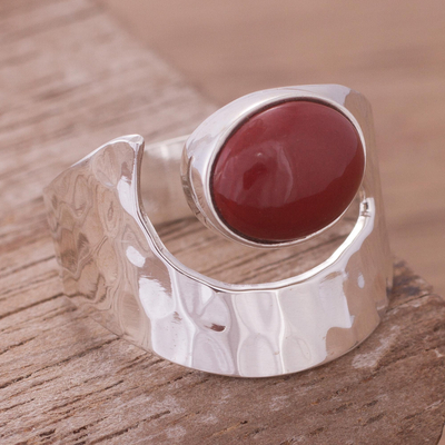 Jasper cocktail ring, 'Ideal Harmony' - Jasper and Hammered Silver 925 Cocktail Ring