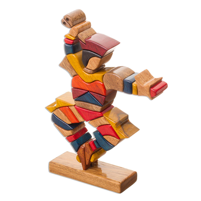 Escultura de cedro y caoba. - Escultura en madera de danza y música de caoba y cedro.