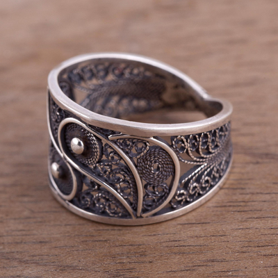 Silberner Filigranring - Von Hand gefertigter filigraner Ring aus Feinsilber