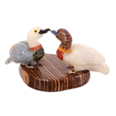 Escultura de ónix y aragonito, 'Patos salvajes' - Escultura de piedra preciosa de ónix tallada a mano